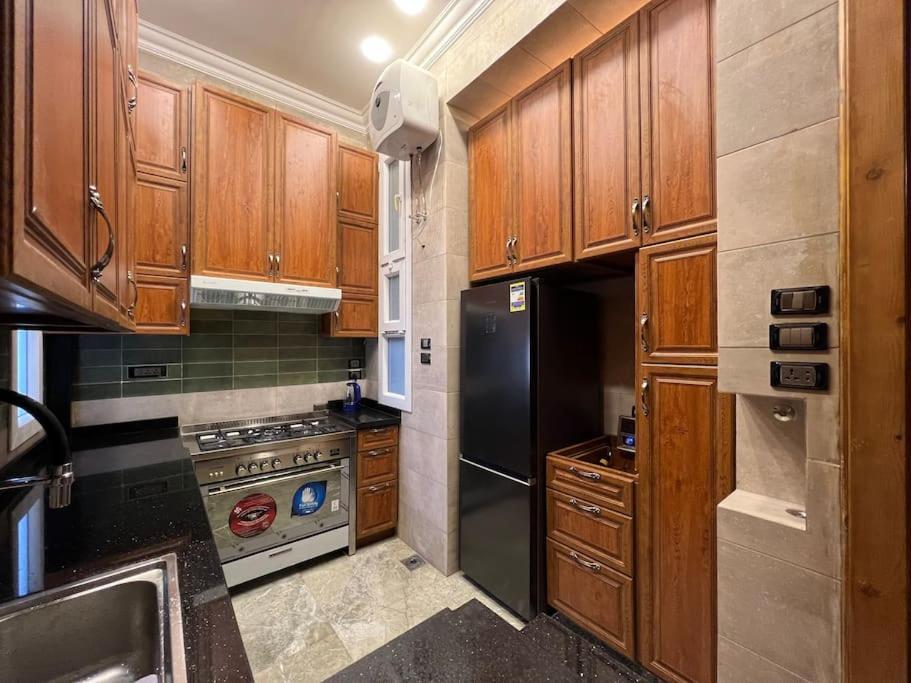Authentic 3Br Apartment In Downtown, Kairo Exterior foto
